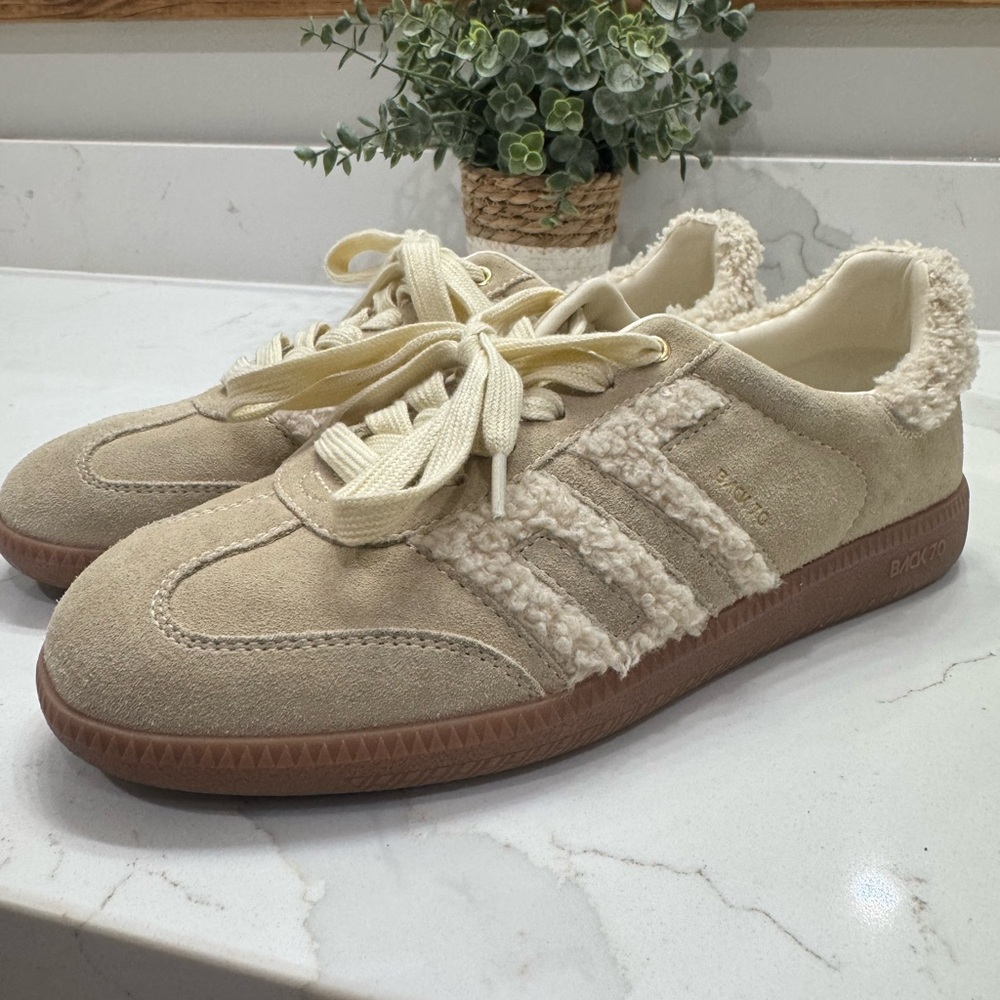Beige Back 70 Sneakers